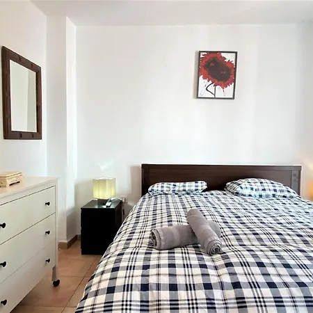 Fuer 3 Personen Ca 60 Qm In Nerja, Andalusien Costa Del Sol Apartment